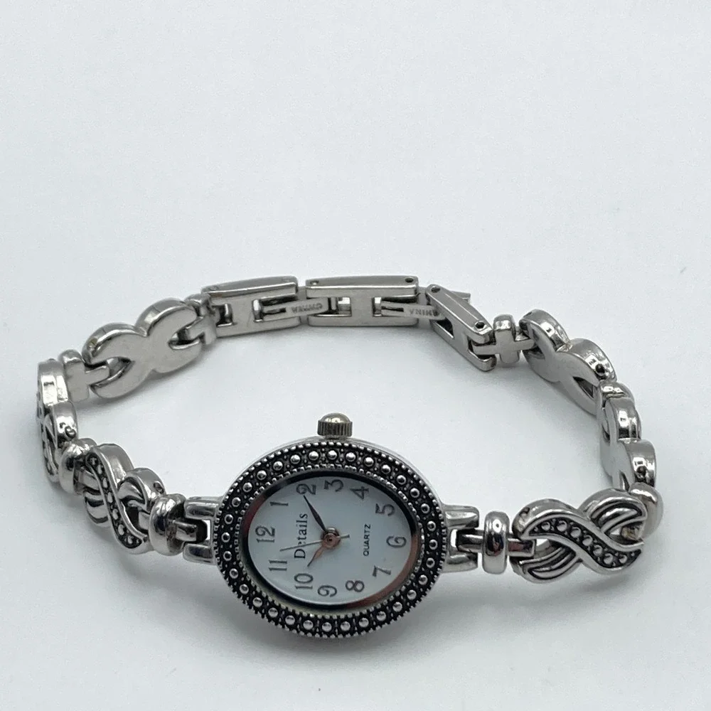 Details Women's Watch 20mm Silver Tone Oval w/Extender New Battery 6.75